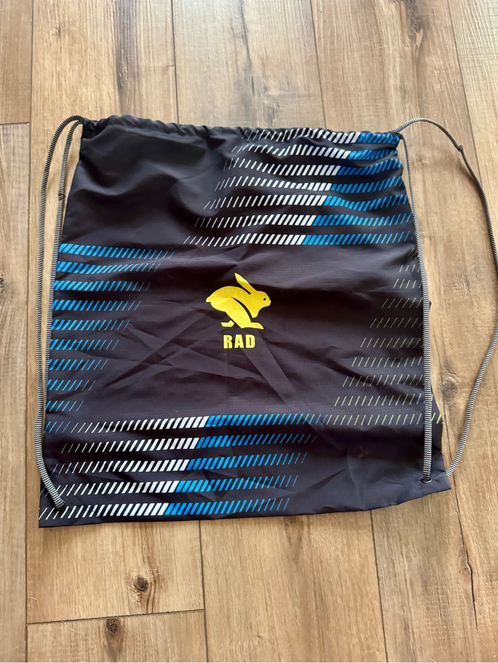 2022 RAD rabbit drawstring bag | NWOT | rabbit running | packable